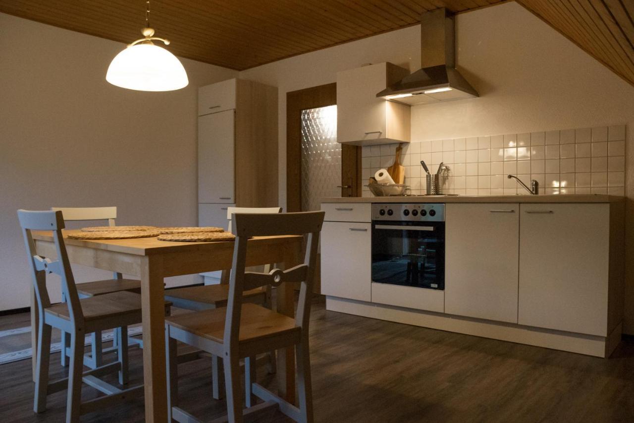 Schoene Ferienwohnung In Kuerten Exterior foto